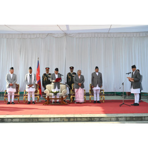 नवनियुक्त परराष्ट्रमन्त्री बालानन्द शर्माद्वारा पद तथा गोपनियताको शपथ ग्रहण