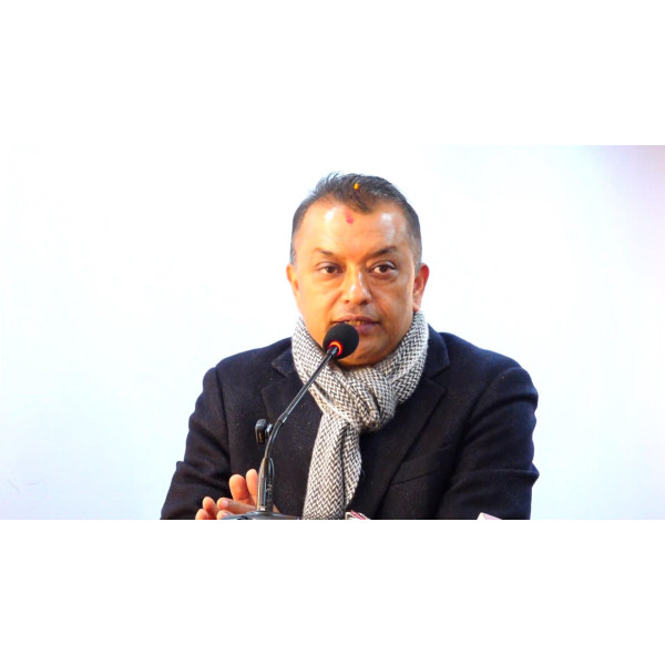 सजिलो छोडेर चुनौती रोज्ने गगन थापा, मधेसबाट फरक राजनीतिक सन्देश