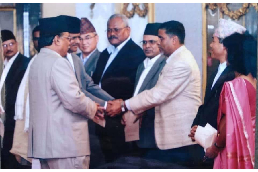 नेपाललाई फेरेको तर आफैँ विरूप हुन पुगेको दिन