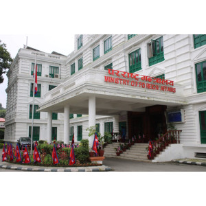 गैरआवासीय नेपालीसम्बन्धी विधेयक सरोकारवाला पक्षसँग छलफल गरेर अघि बढाउने सरकारको तयारी