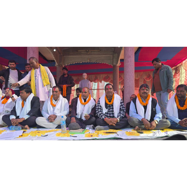 राजस्व कार्यालय स्थापनाको मागमा पालिका प्रमुखहरू रिलेअनशनमा, सर्वसाधारण सेवा वञ्चित