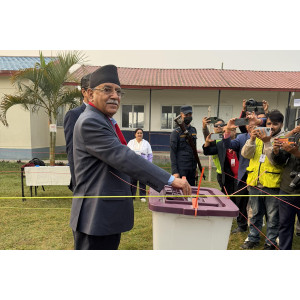 शीर्ष नेताहरूको मतदान, सही–गलतको आधारमा निर्णय गर्न प्रचण्डको आग्रह
