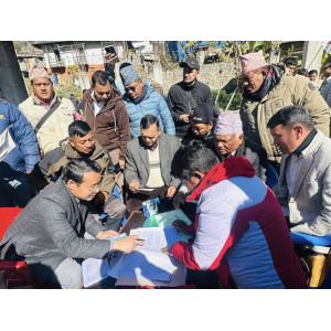 प्रतिनिधिसभा निर्वाचन: विभिन्न दलका उम्मेदवारहरू मनोनयन दर्तामा व्यस्त