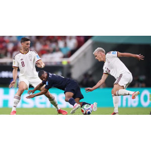 Spain Edge Uruguay to Top Group H, Reach FIFA World Cup Knockout Stage